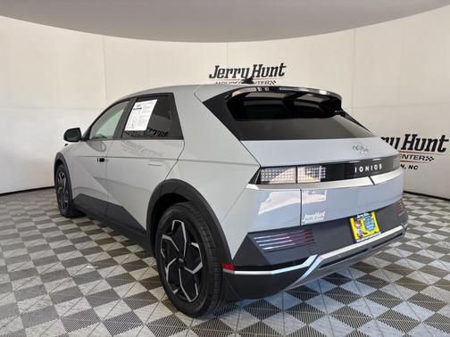 Cyber Gray 2024 Hyundai IONIQ 5 SEL