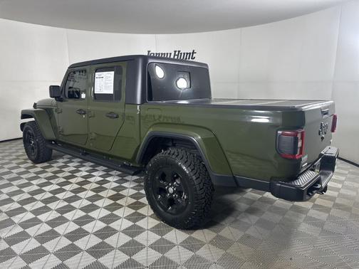 2021 Jeep Gladiator Overland