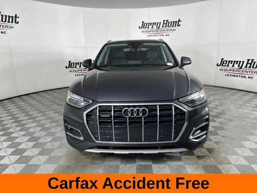 Manhattan Gray Metallic 2023 Audi Q5 40 Premium