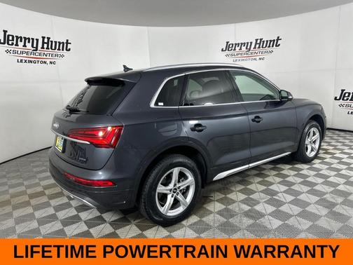 Manhattan Gray Metallic 2023 Audi Q5 40 Premium