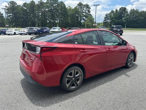 2019 Toyota Prius XLE