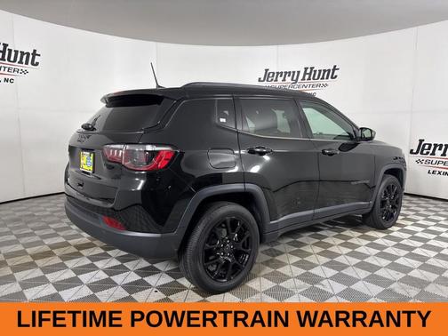 Diamond Black 2026 Jeep Compass Latitude