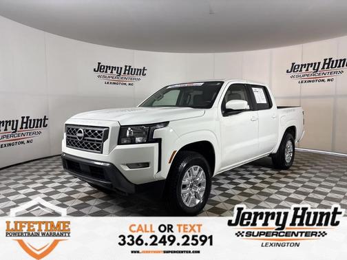 2024 Nissan Frontier SV
