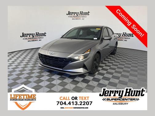 2022 Hyundai ELANTRA SEL