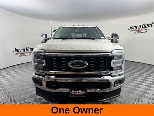 2024 Ford F-350 Lariat Super Duty