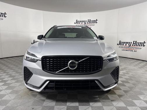 2024 Volvo XC60 B5 Core