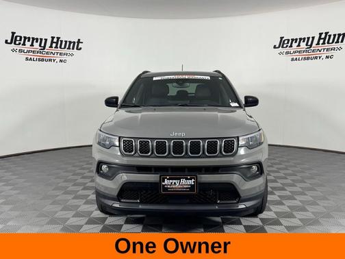 2023 Jeep Compass Latitude Lux