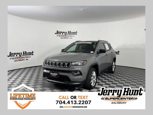 2023 Jeep Compass Latitude Lux