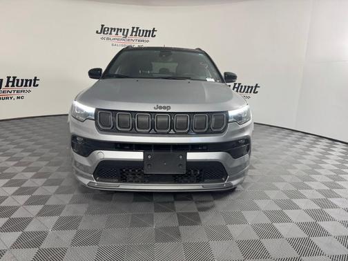 2022 Jeep Compass Altitude