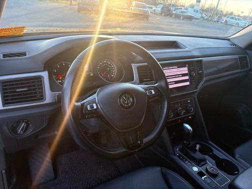 2019 Volkswagen Atlas 3.6L SE w/Technology