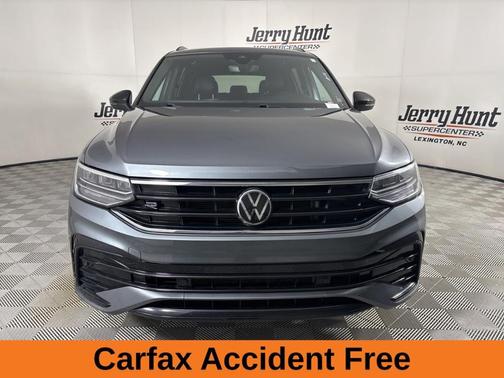 2023 Volkswagen Tiguan 2.0T SE R-Line Black