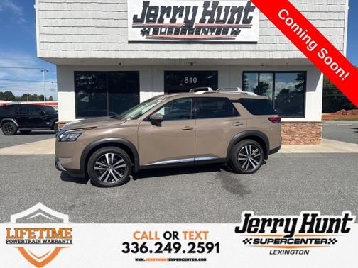 2024 Nissan Pathfinder Platinum