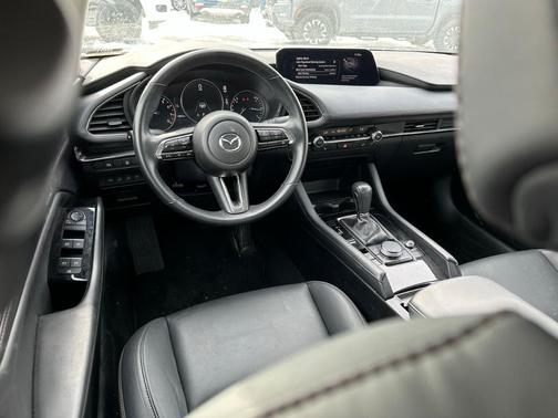 2025 Mazda Mazda3 FWD w/Preferred Package