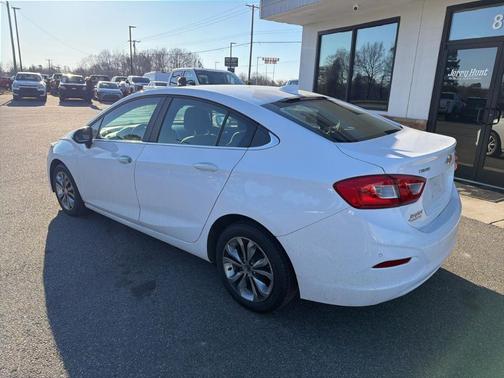 2019 Chevrolet Cruze LT