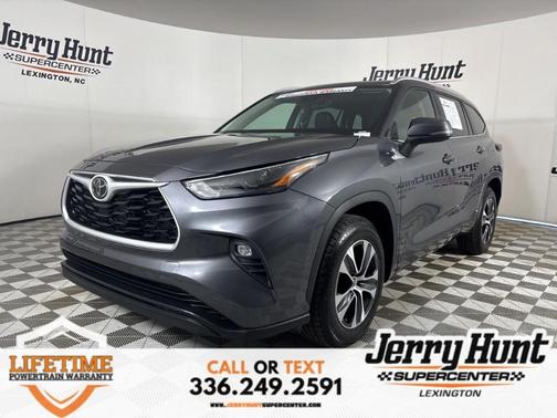 2024 Toyota Highlander XLE