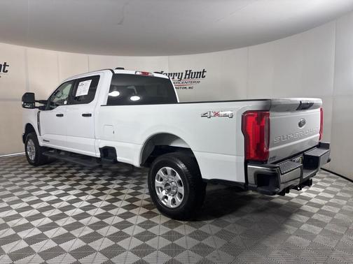 2024 Ford F-250 XLT