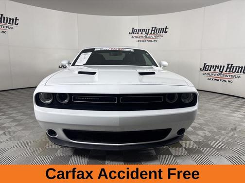 2023 Dodge Challenger SXT