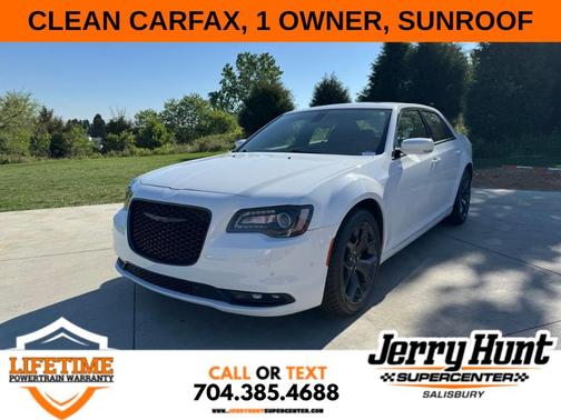 2023 Chrysler 300 S