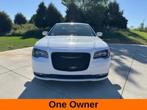 2023 Chrysler 300 S