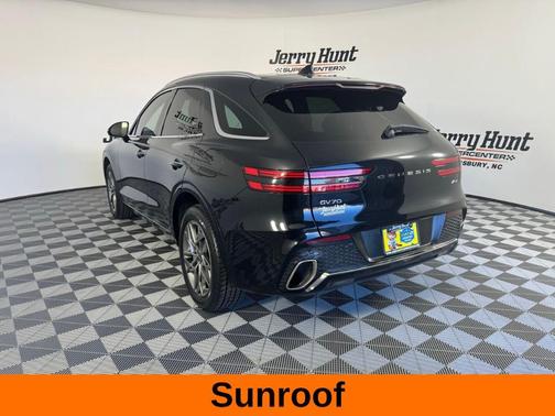 2025 Genesis GV70 2.5T