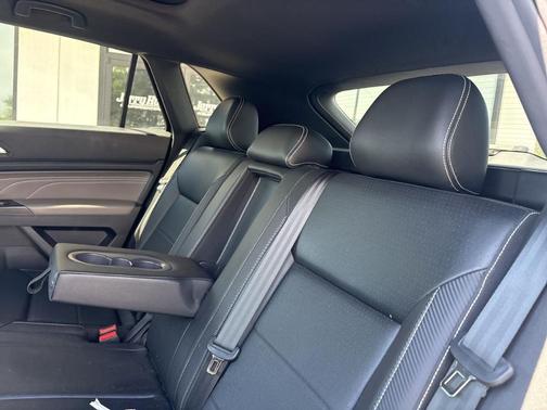 2021 Volkswagen Atlas Cross Sport 3.6L V6 SE w/Technology