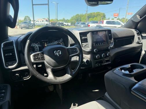 Bright White Clearcoat 2021 RAM 1500 Big Horn