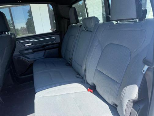 Bright White Clearcoat 2021 RAM 1500 Big Horn