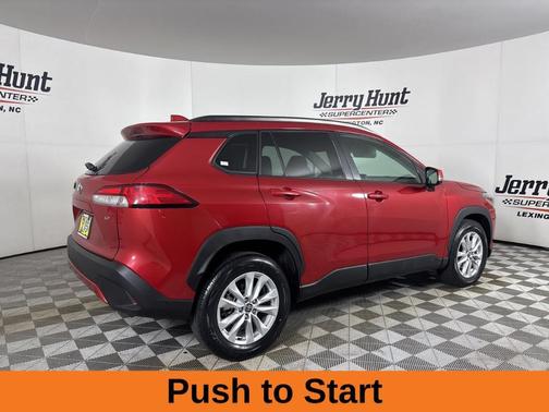 2023 Toyota Corolla Cross LE