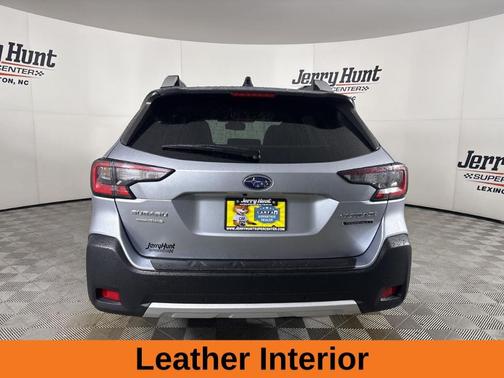 2023 Subaru Outback Touring XT