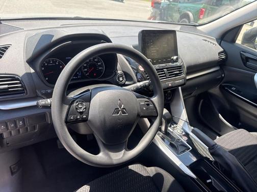 Gray 2025 Mitsubishi Eclipse Cross LE