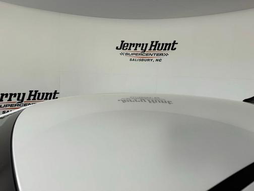 Snow White Pearl 2024 Kia Forte LXS