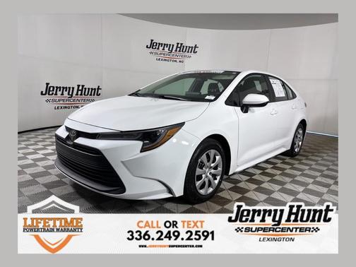 2025 Toyota Corolla LE