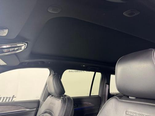 2023 Jeep Grand Cherokee Overland