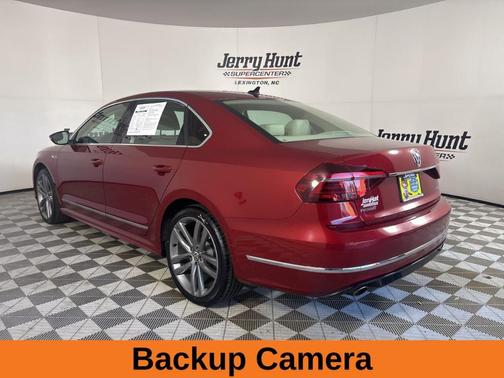 2019 Volkswagen Passat 2.0T SE R-Line