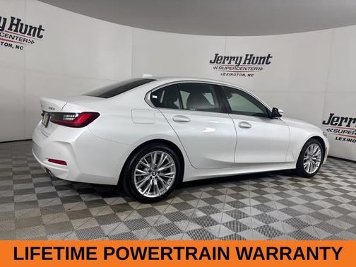 2024 BMW 330 i