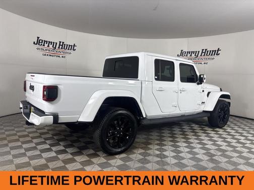 2021 Jeep Gladiator Overland