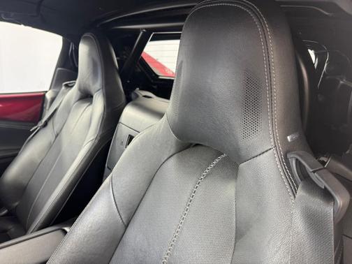 2022 Mazda MX-5 Miata Grand Touring