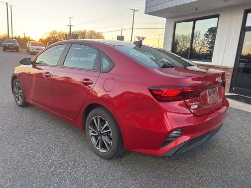 2022 Kia Forte LXS