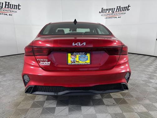 2022 Kia Forte LXS