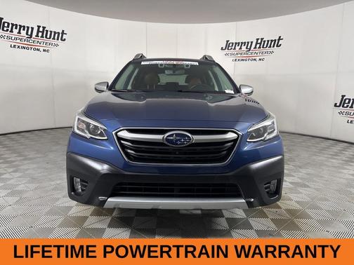 2022 Subaru Outback Touring XT