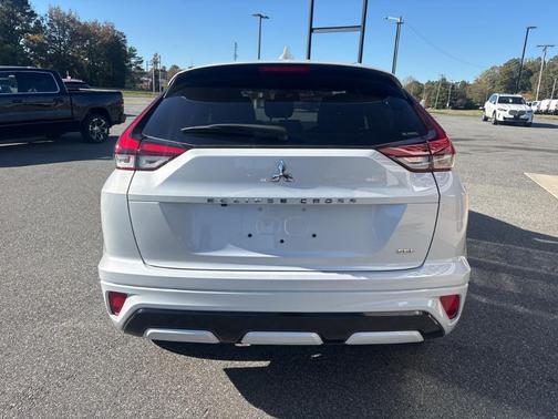 2024 Mitsubishi Eclipse Cross SEL