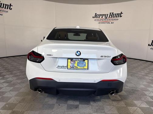 2023 BMW 230 i xDrive