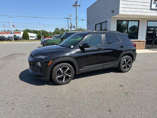 Mosaic Black Metallic 2023 Chevrolet Trailblazer RS