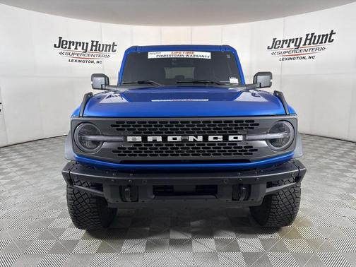 Blue Metallic 2024 Ford Bronco Badlands