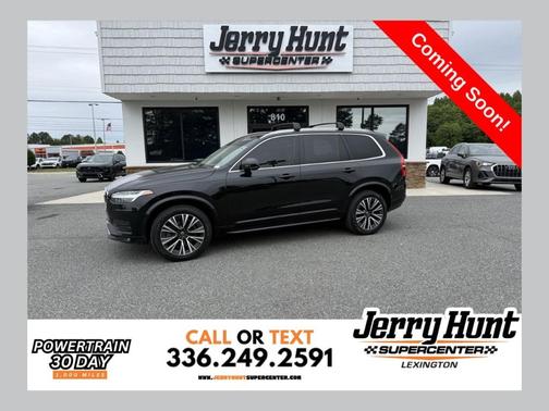 Onyx Black Metallic 2021 Volvo XC90 T5 Momentum 7 Passenger