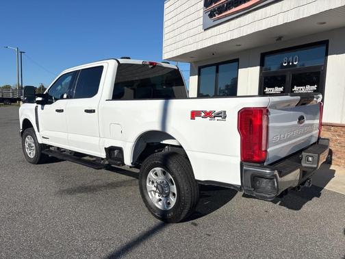 2024 Ford F-250 XLT