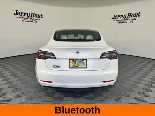 2022 Tesla Model 3 Base