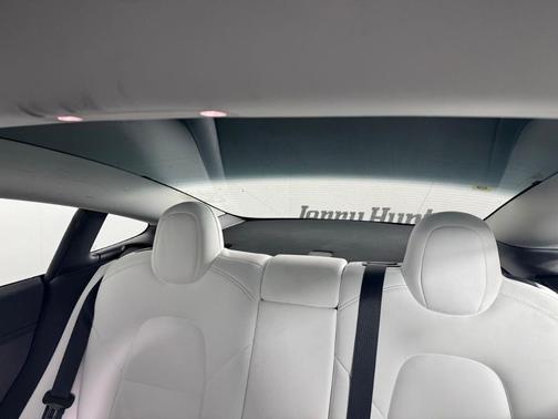 2022 Tesla Model 3 Base