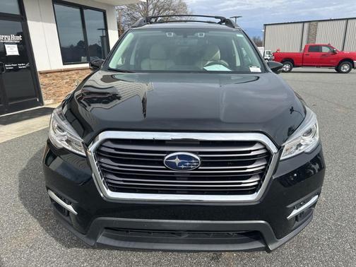 2022 Subaru Ascent Limited 8-Passenger