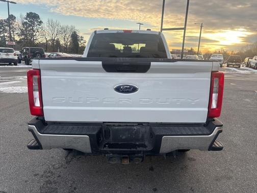 2024 Ford F-250 XLT